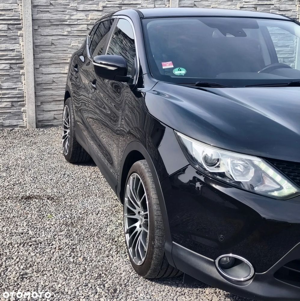 Nissan Qashqai 1.5 dCi N-Connecta - 17