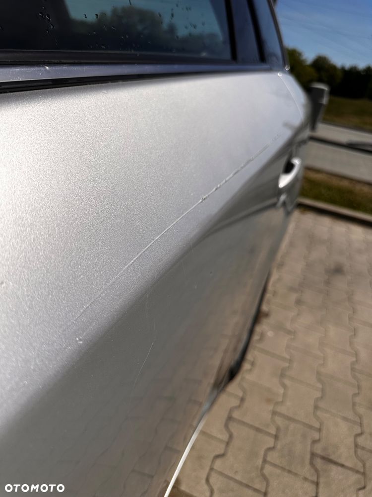 Toyota Avensis 2.0 Sol MS - 6