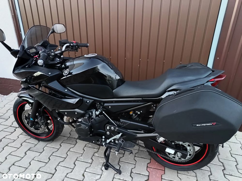 Yamaha XJ - 19