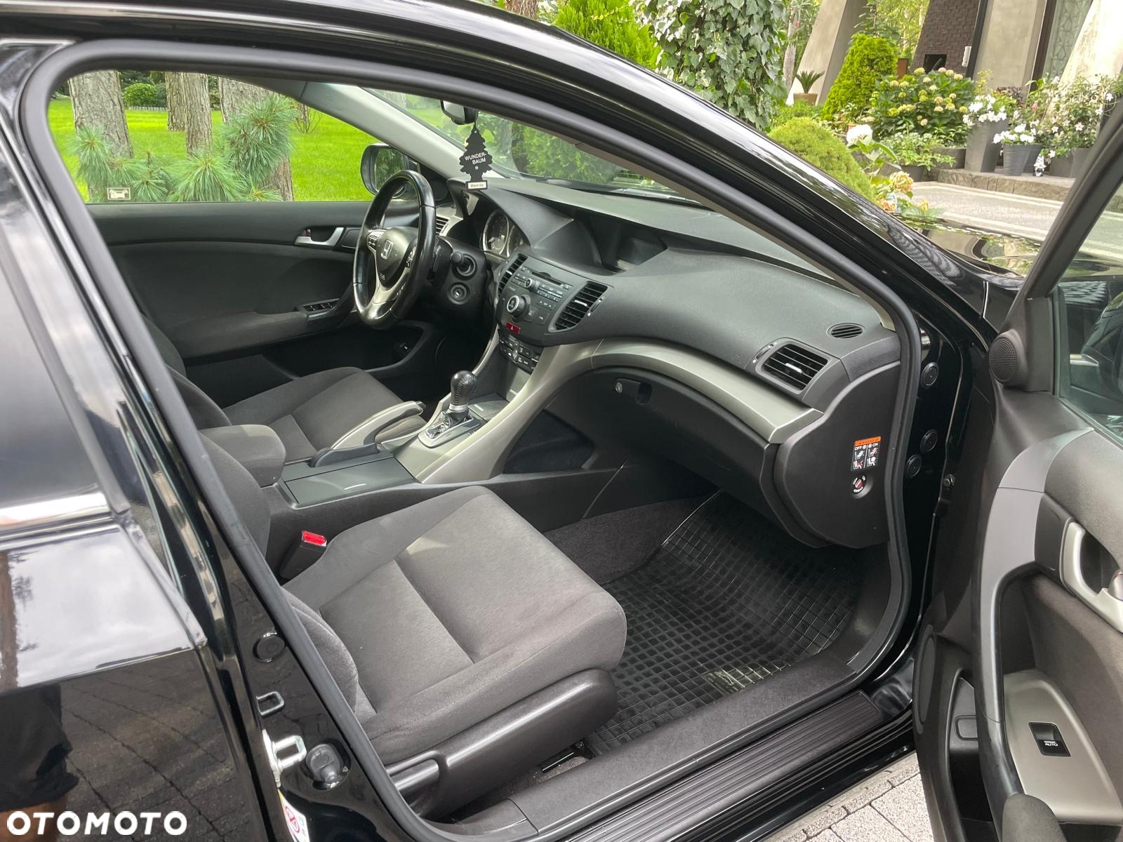 Honda Accord 2.0 Lifestyle - 17