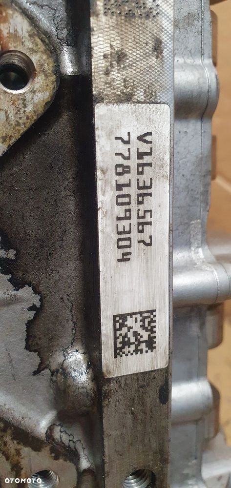 Głowica kompletna wałki BMW I E81 E87 Lift 2.0D 7797676 7781093 7797678 - 10