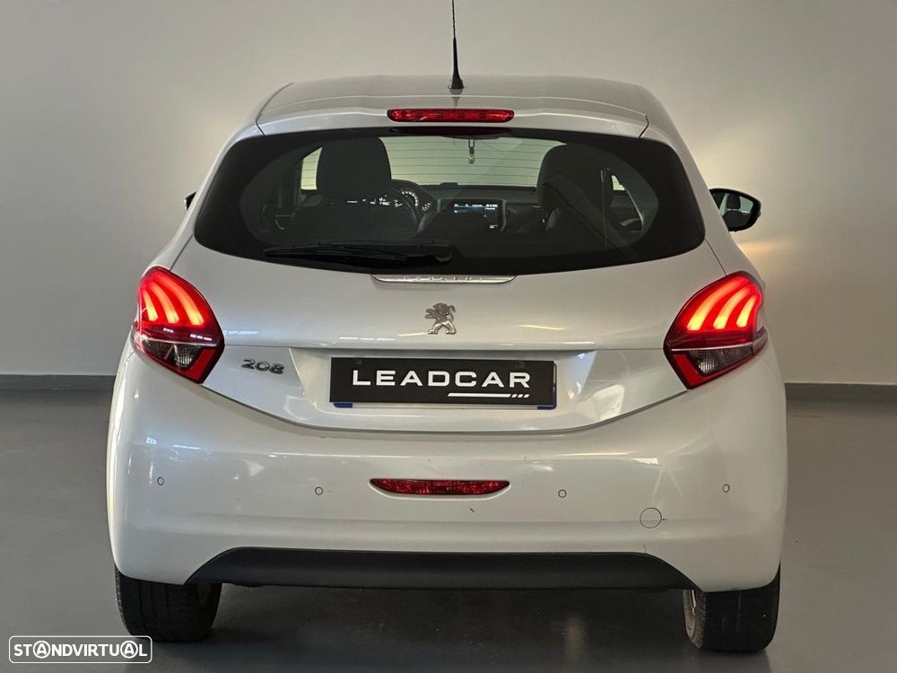 Peugeot 208 PureTech 82 Start & Stop Allure - 5