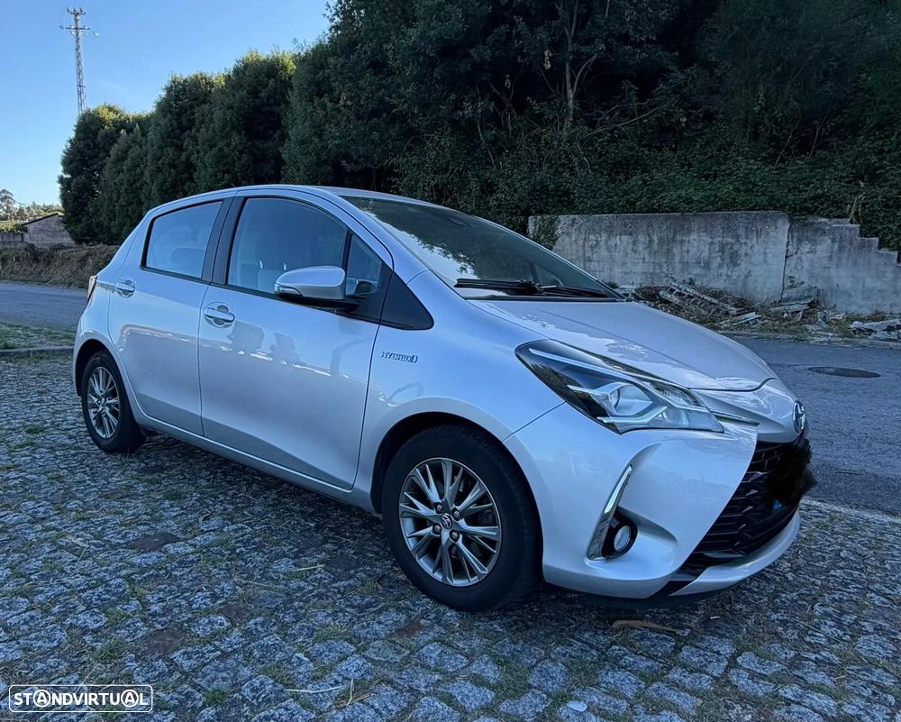 Toyota Yaris 1.5 HSD Comfort - 13