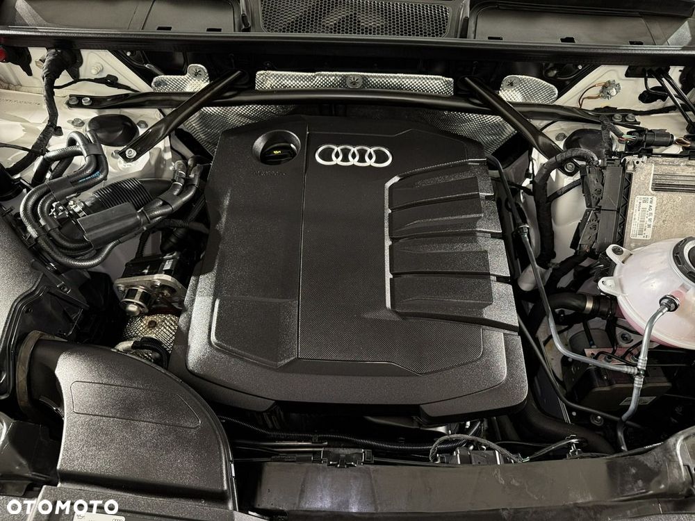 Audi Q5 35 TDI mHEV S Line S tronic - 32