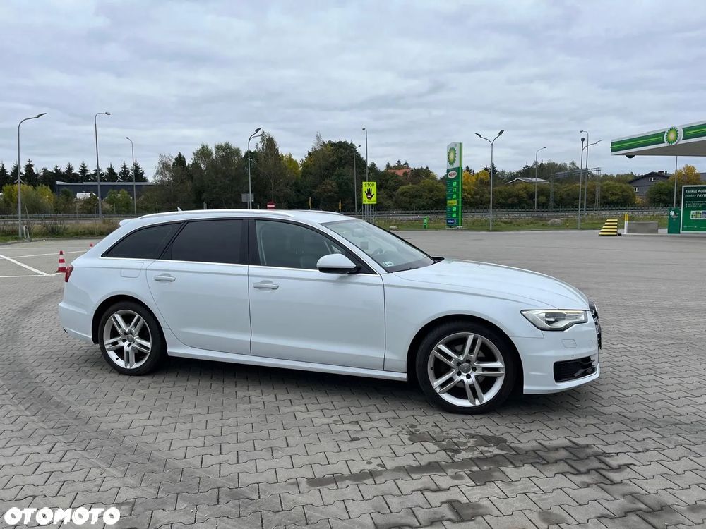 Audi A6 Avant 2015 photo 4