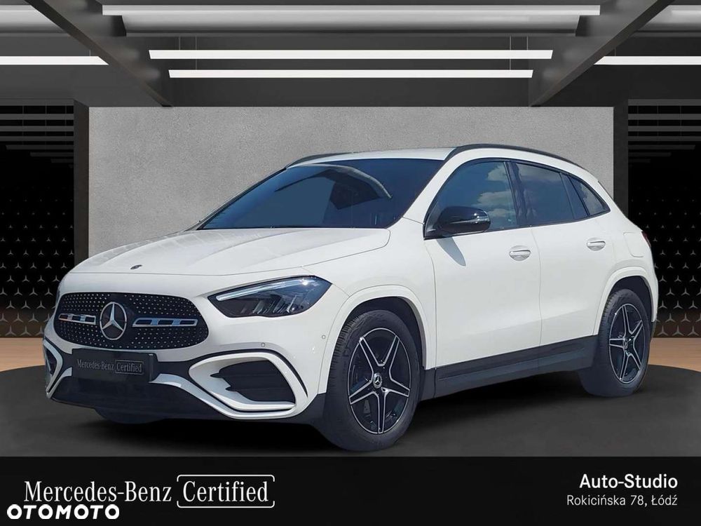Mercedes-Benz GLA - 2