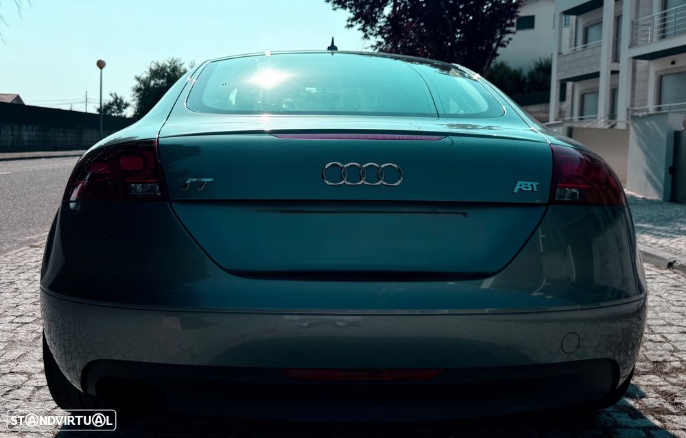 Audi TT Coupé quattro Sport - 19