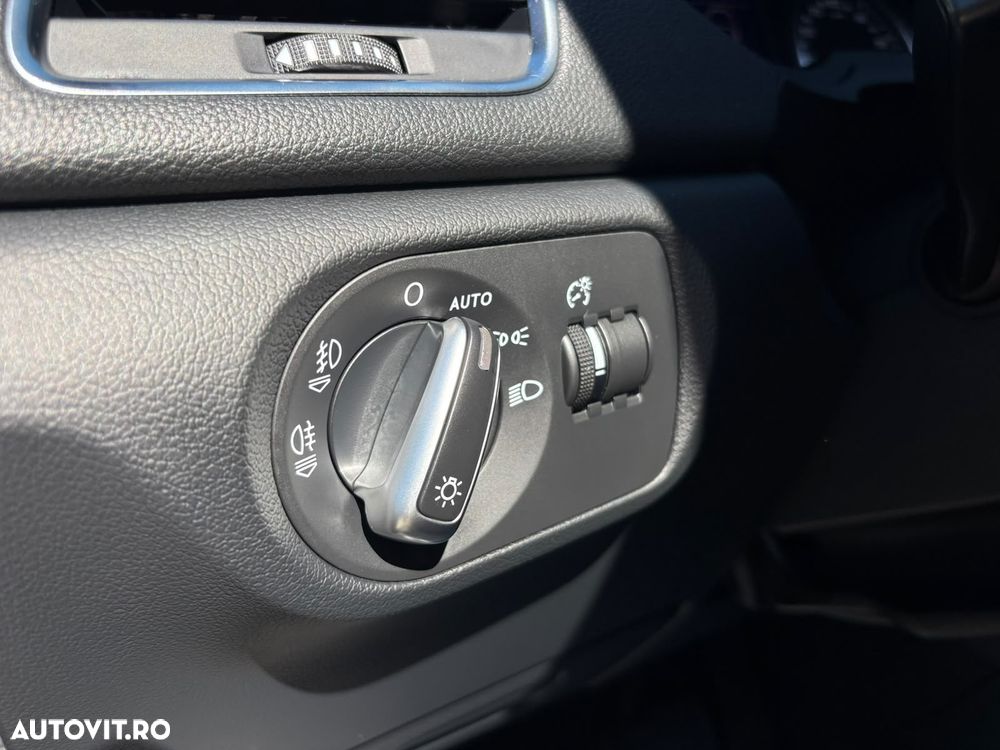 Audi Q3 - 18