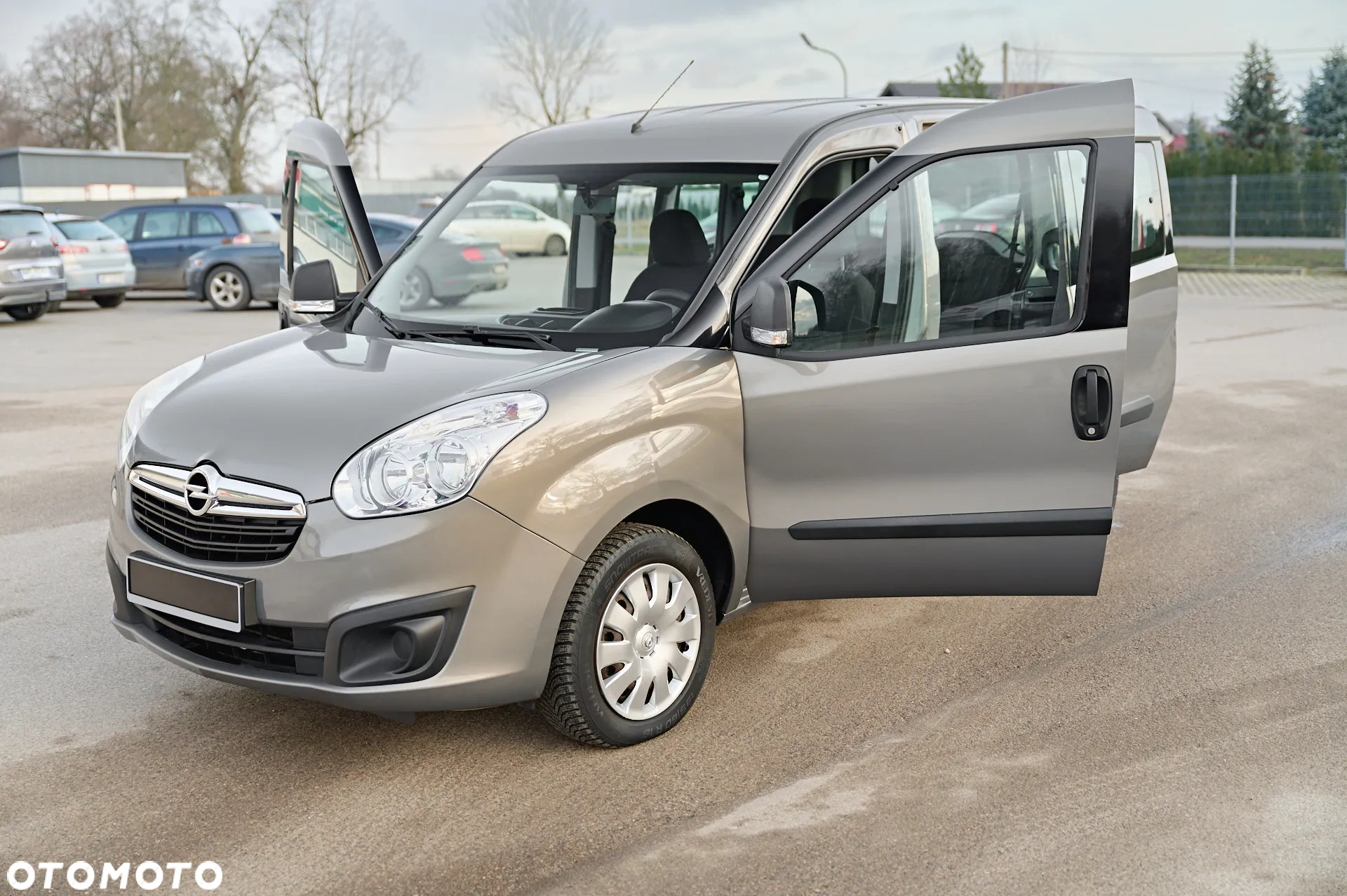 Opel Combo Tour 1.4 Enjoy Eu6 - 18