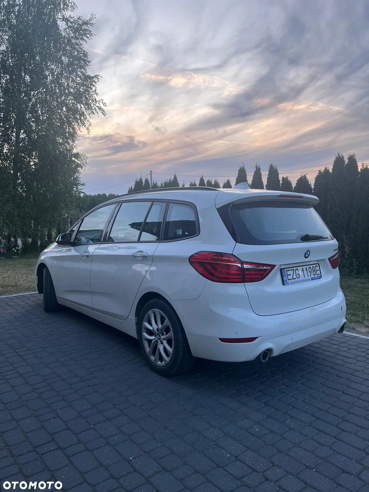 BMW Seria 2 218d Advantage - 3
