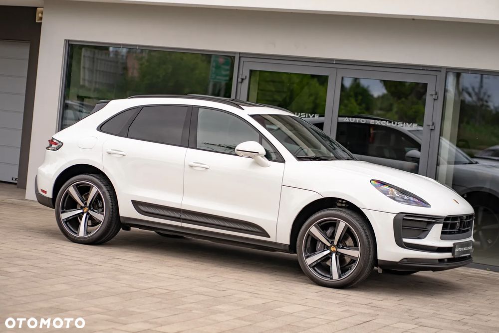 Porsche Macan T - 13