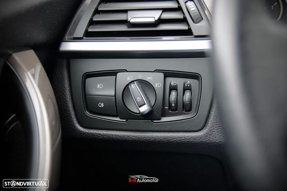 BMW 320 d EfficientDynamics Line Modern — fotografia 34