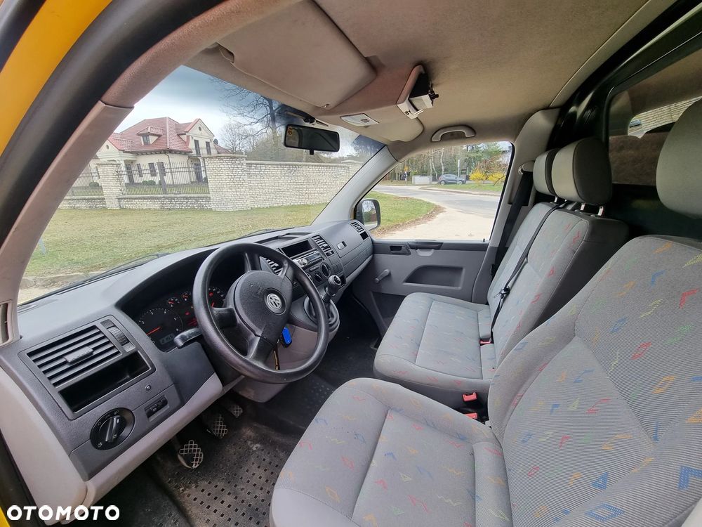 Volkswagen T5 - 16