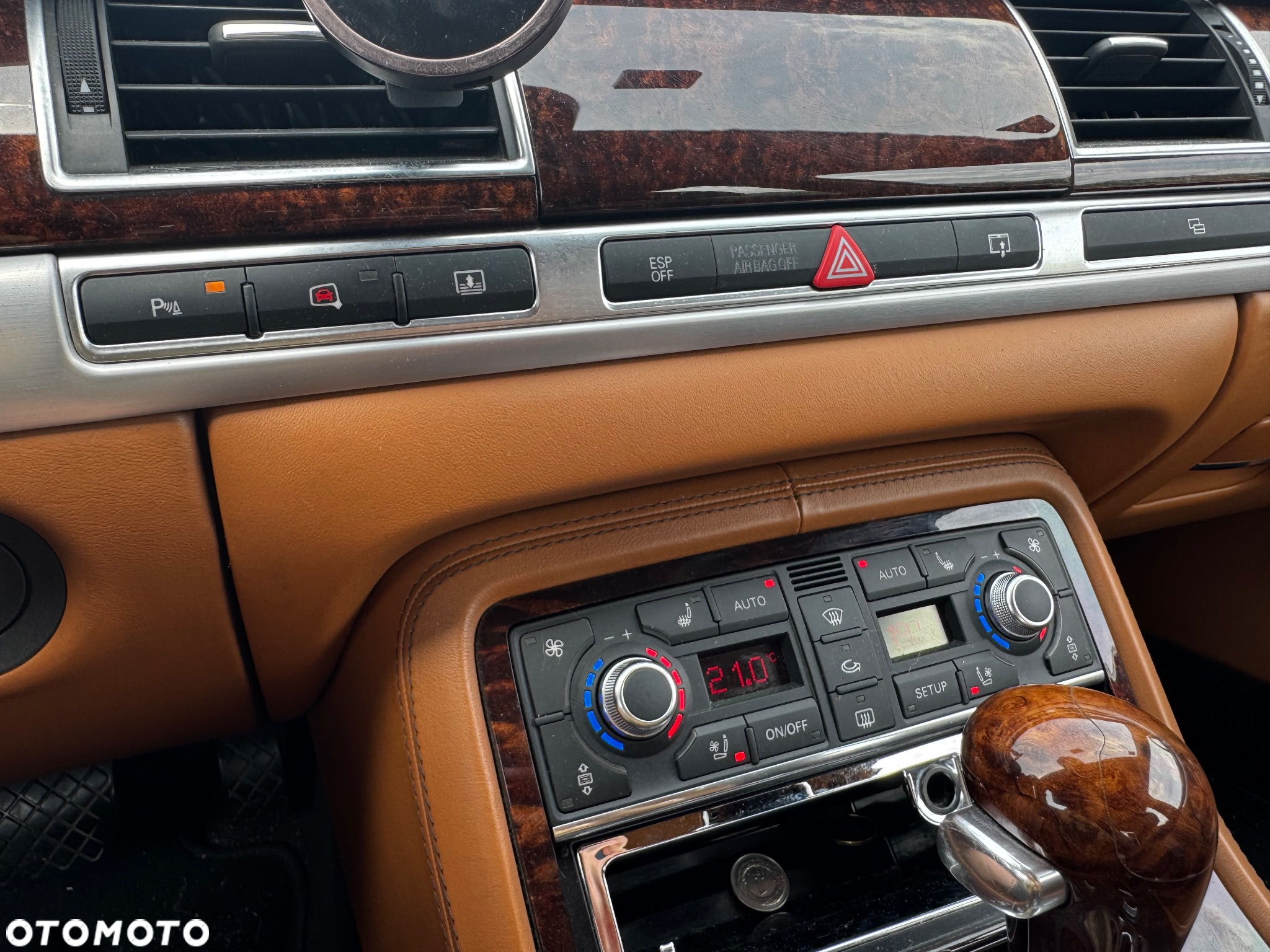 Audi A8 4.2 FSI L Quattro - 10