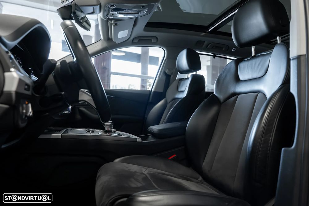 Audi Q7 3.0 TDI quattro tiptronic 7L - 8