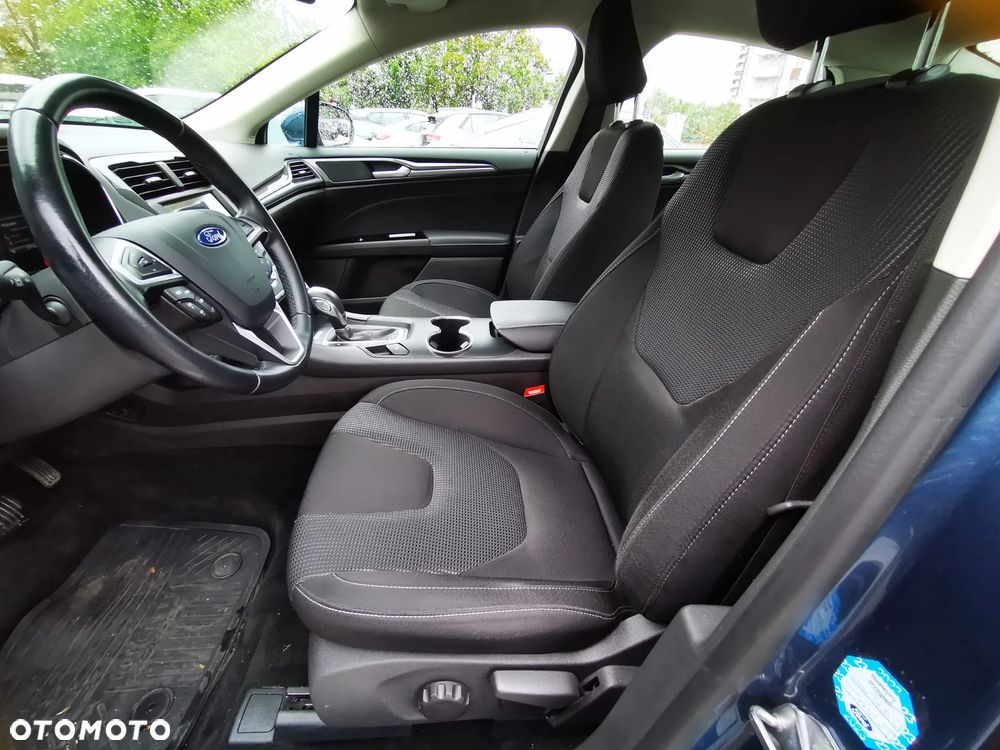 Ford Mondeo 2.0 Hybrid Titanium - 11