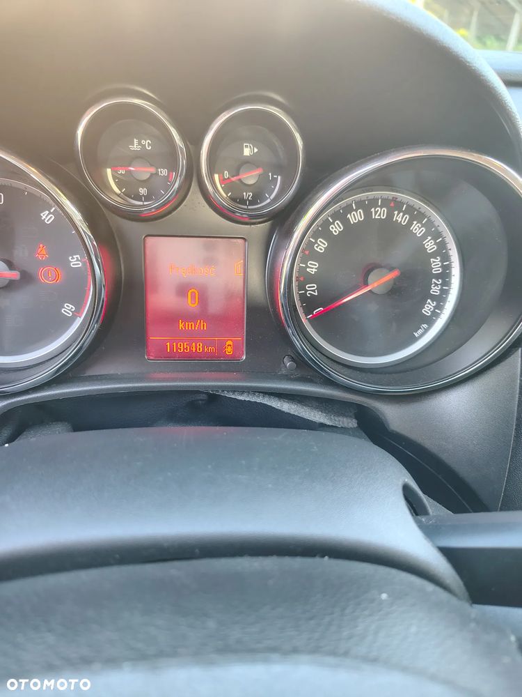 Opel Astra 1.7 CDTI - 8