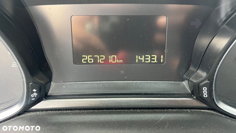 Peugeot 308 1.6 BlueHDi Business Line S&S - 10