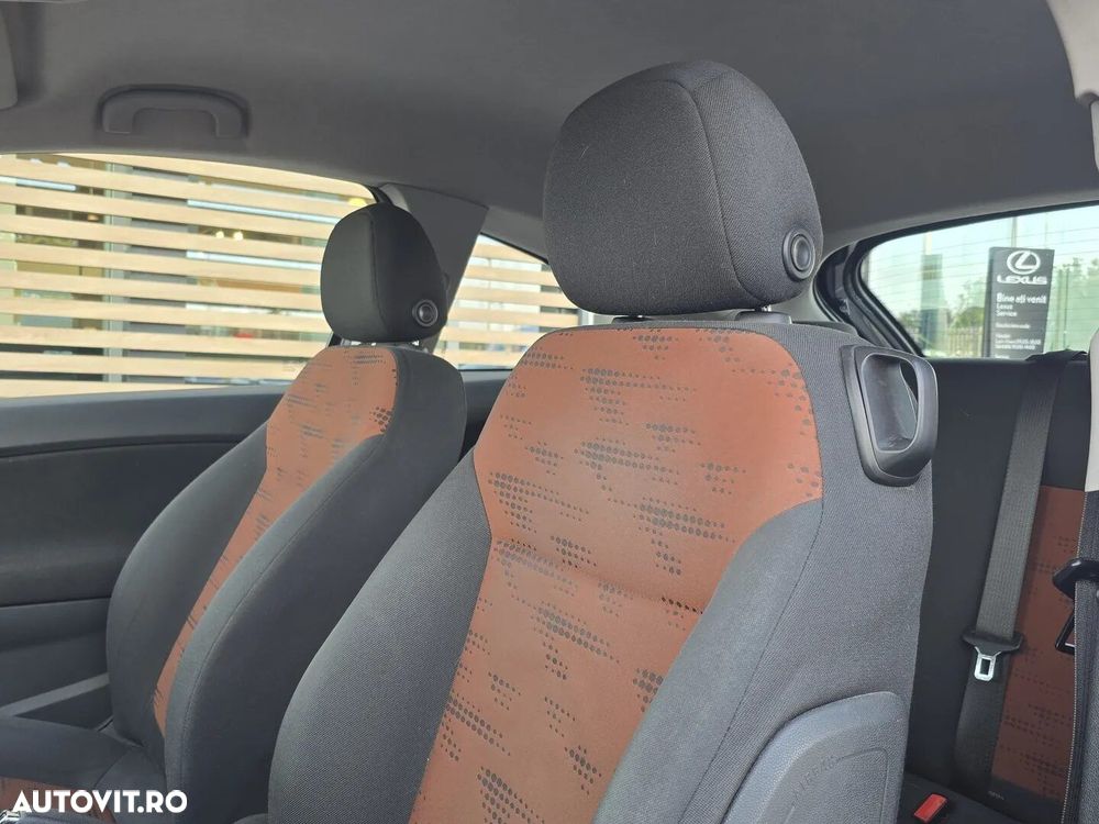 Opel Corsa - 10