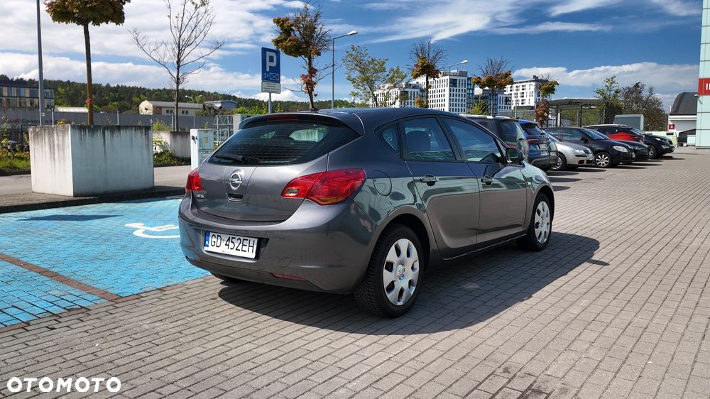 Opel Astra 1.6 Active - 4