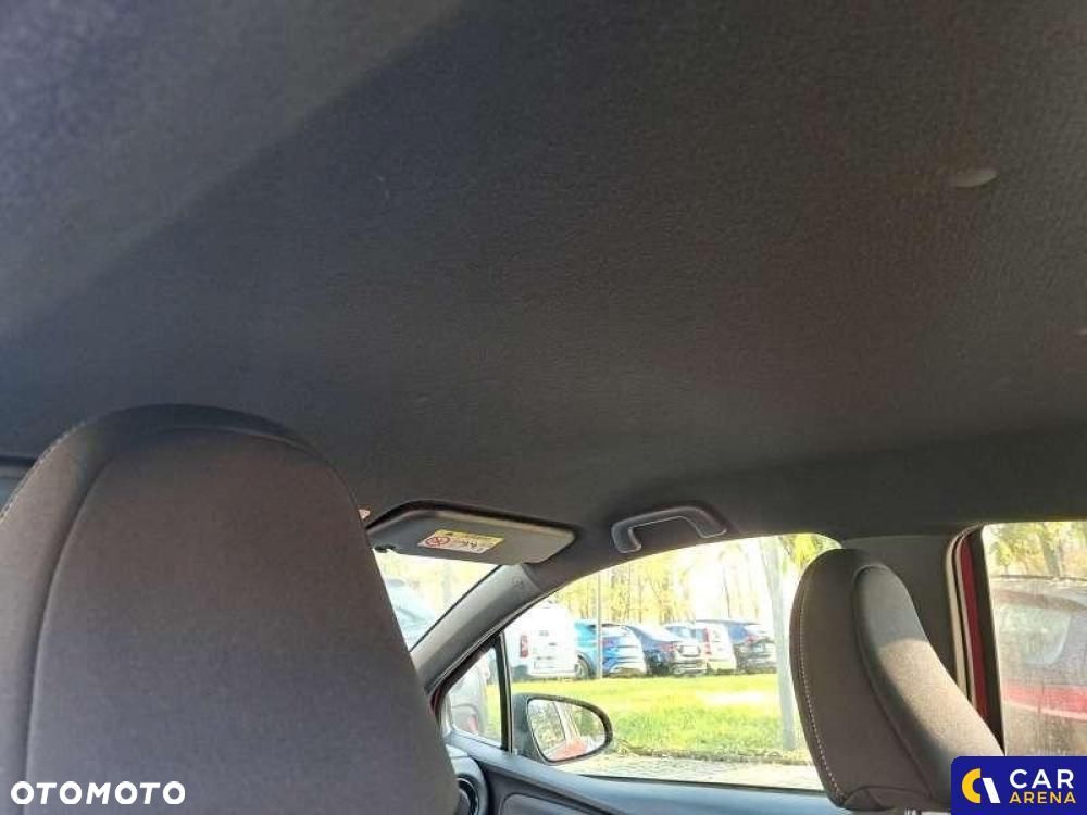 Toyota Yaris - 34
