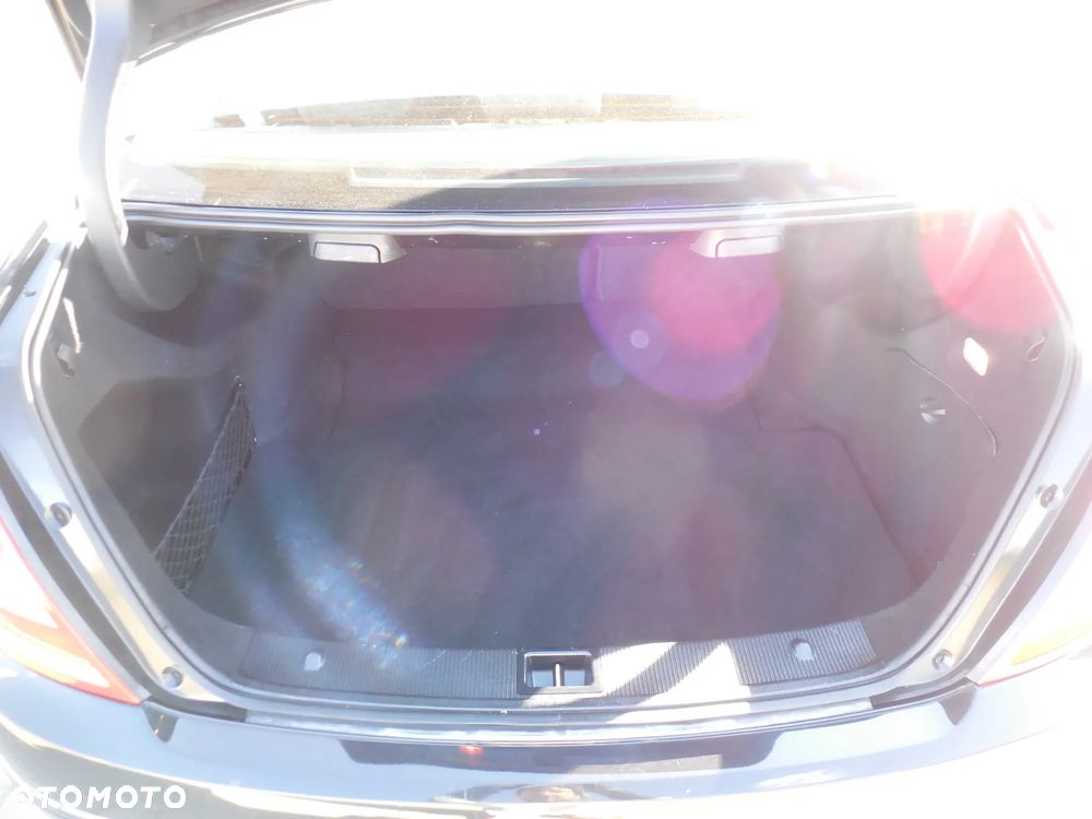 Mercedes-Benz Klasa C 180 CGI Automatik BlueEFFICIENCY - 6