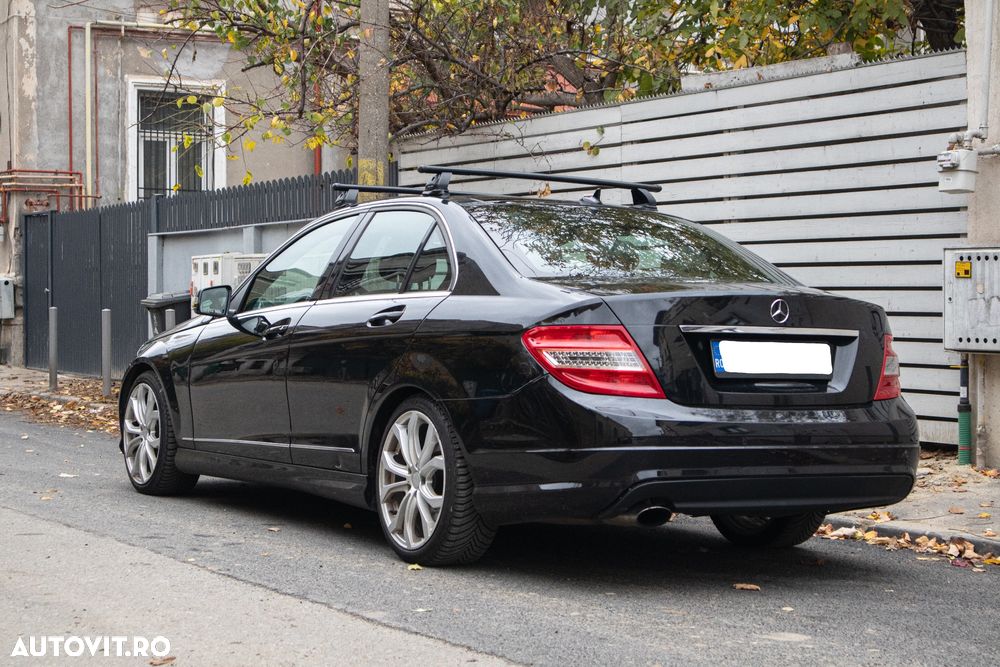 Mercedes-Benz C 220 CDI DPF BlueEFFICIENCY SPORT EDITION - 18