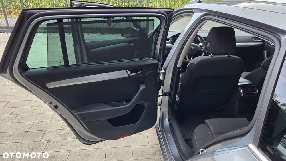 Skoda Superb 1.8 TSI Ambition - 10
