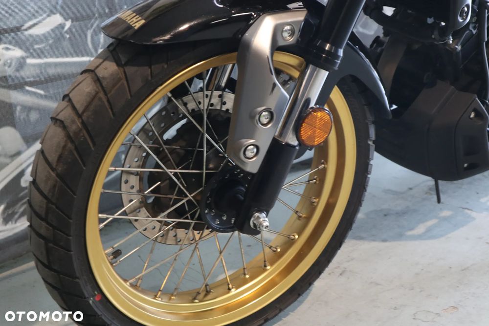 Yamaha XSR - 5