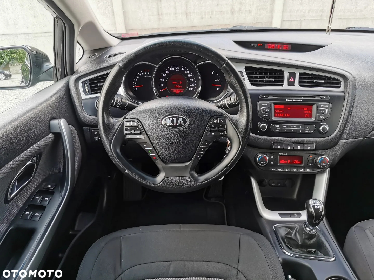 Kia Ceed - 7