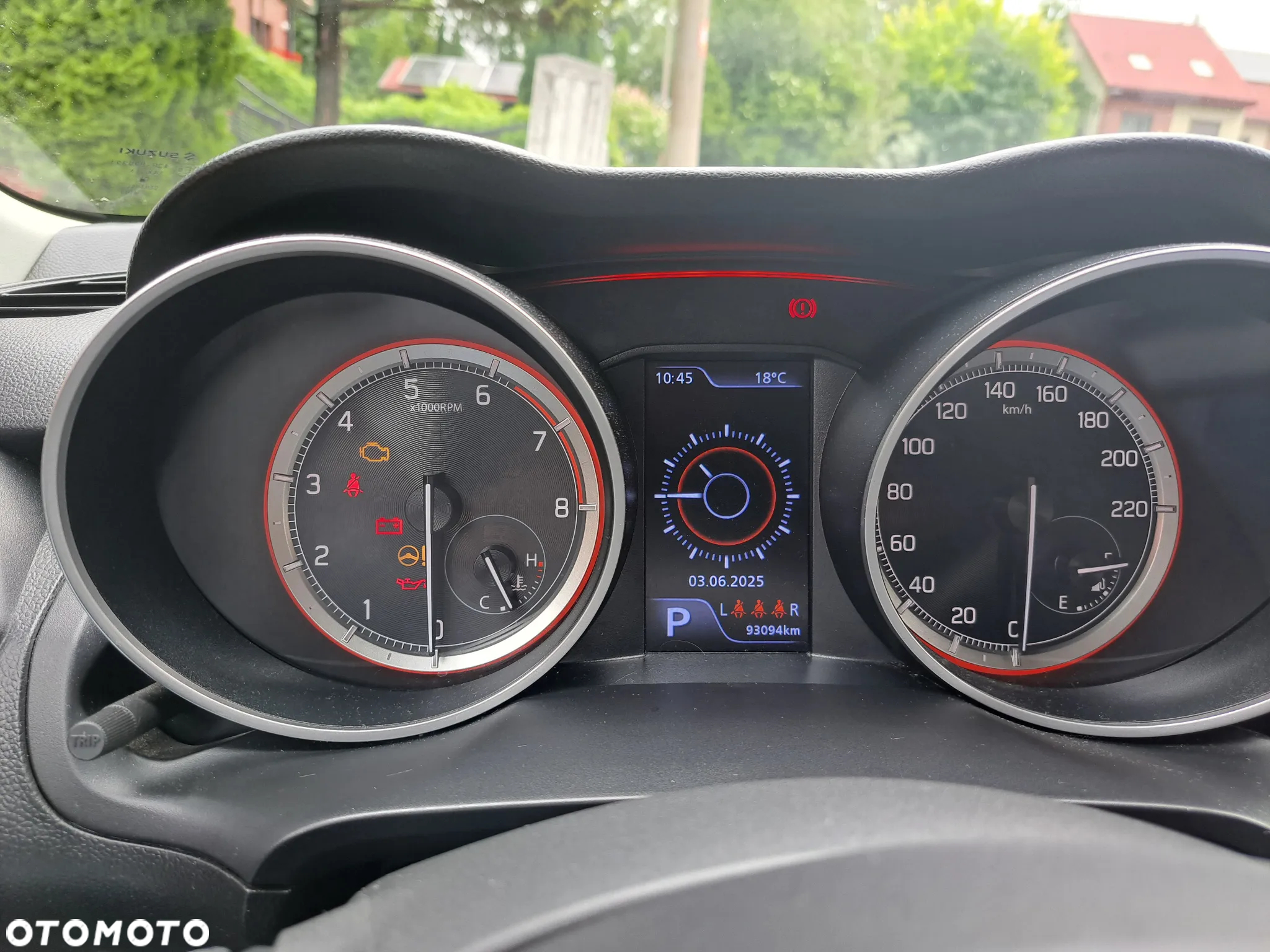 Suzuki Swift 1.2 Premium Plus CVT - 6