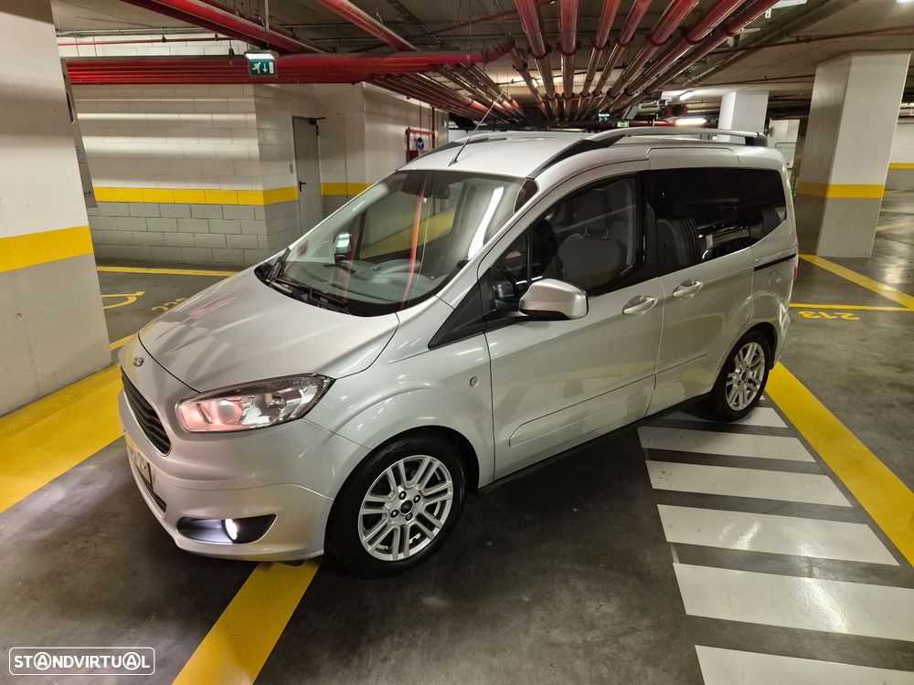 Ford Tourneo Courier 1.0 EcoBoost Titanium - 2