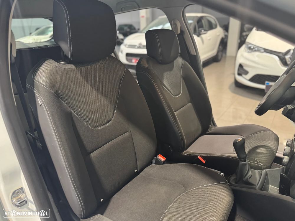 Renault Clio 1.5 dCi Confort 94g - 17