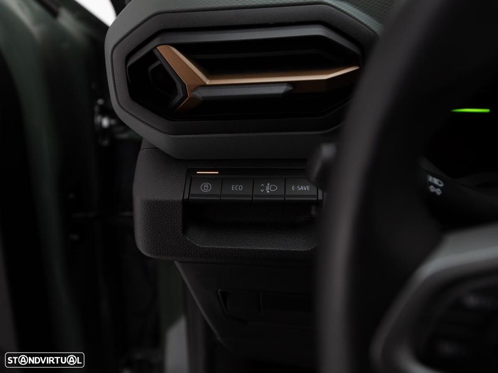 Dacia Duster 1.6 Hybrid Extreme - 18