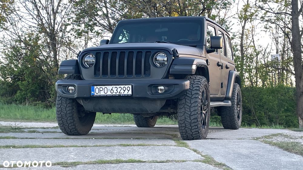Jeep Wrangler - 2