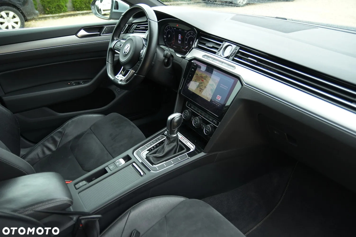 Volkswagen Arteon 2.0 TSI 4Motion R-Line DSG - 19