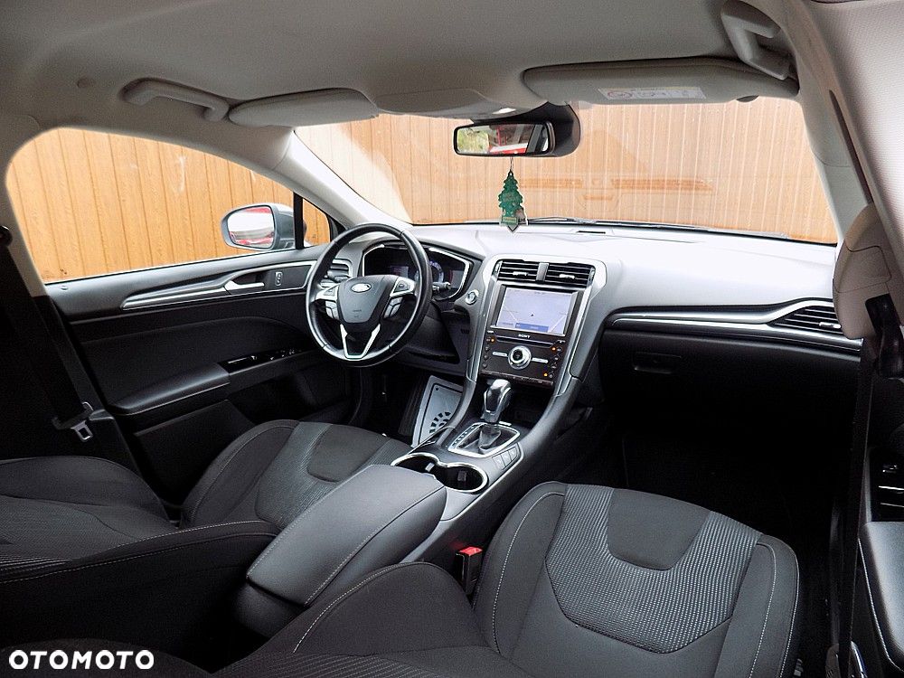 Ford Mondeo 2.0 Hybrid Trend - 20