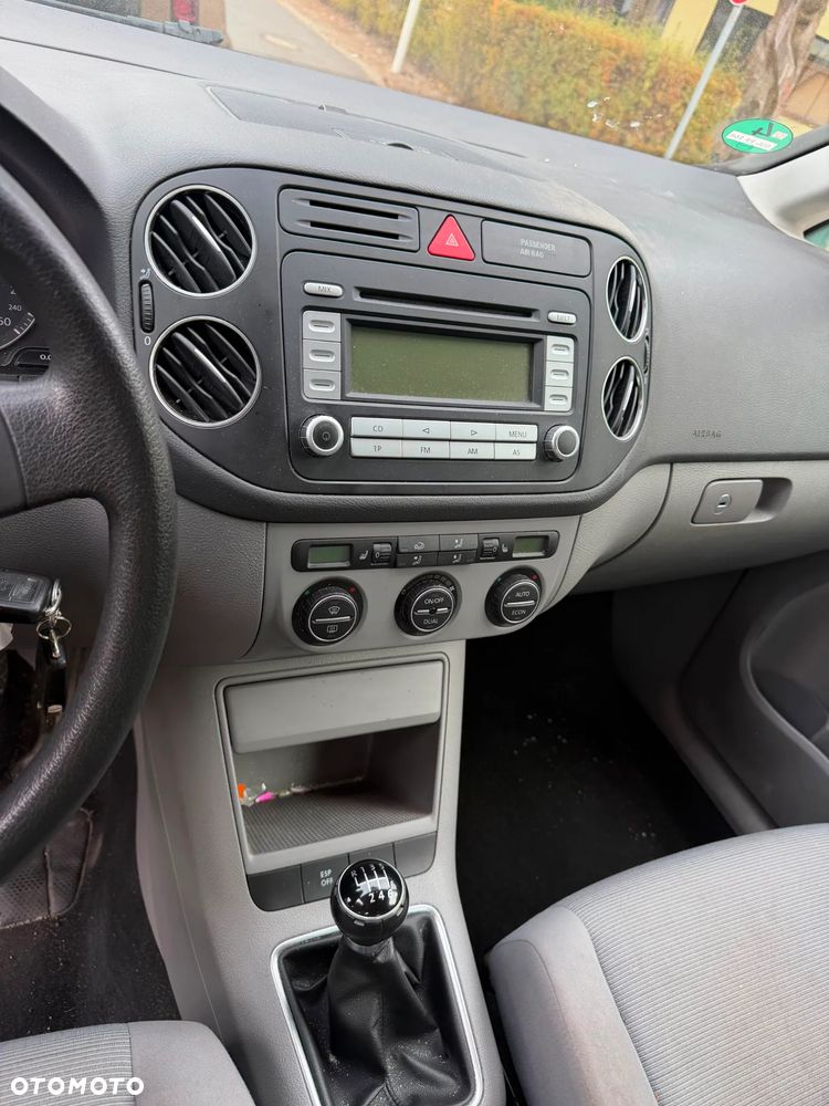 Volkswagen Golf Plus - 8