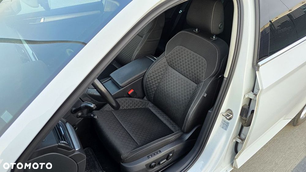 Skoda Superb 2.0 TSI Style DSG - 21