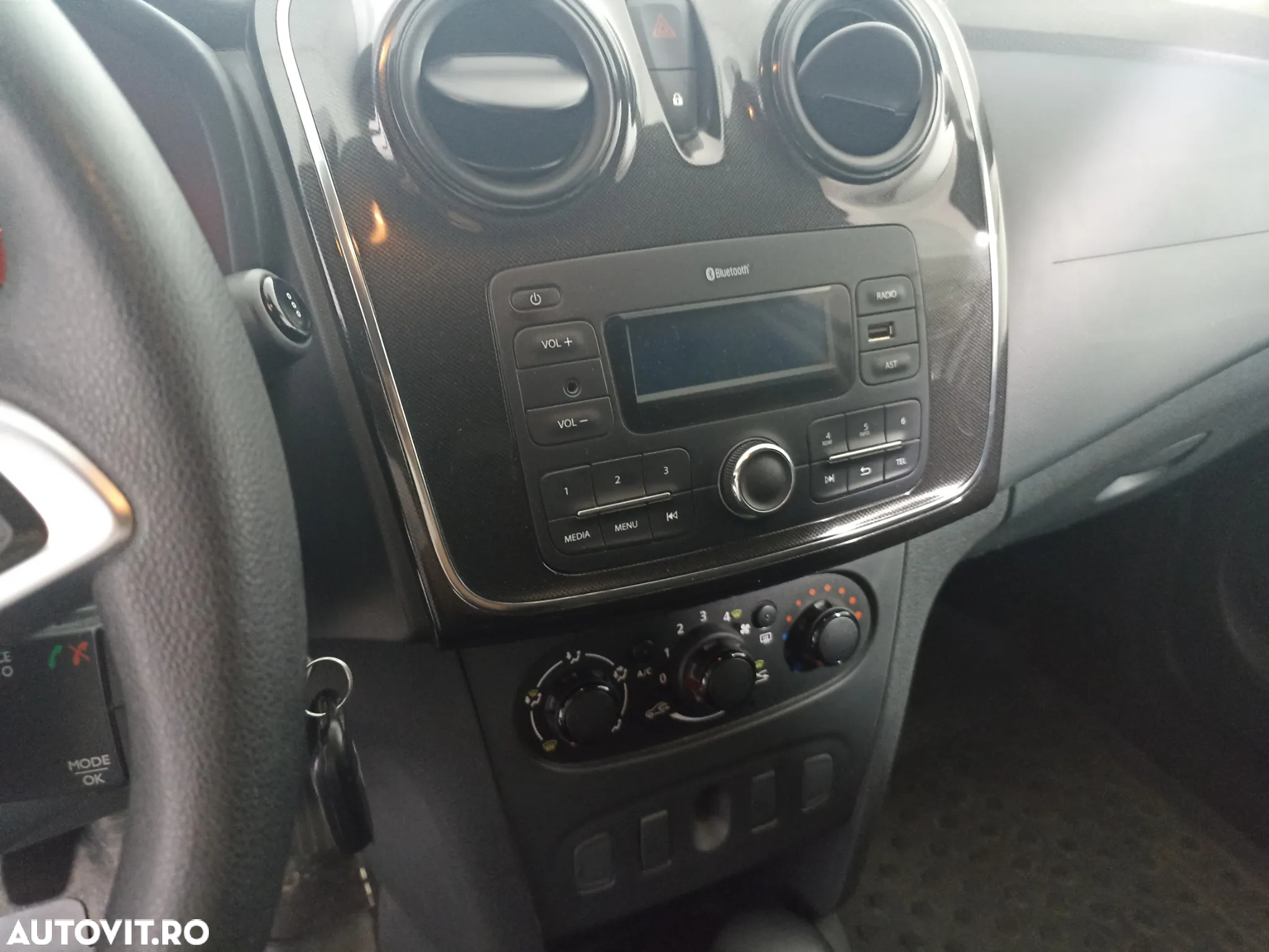 Dacia Logan 0.9 TCe SL PLUS - 8