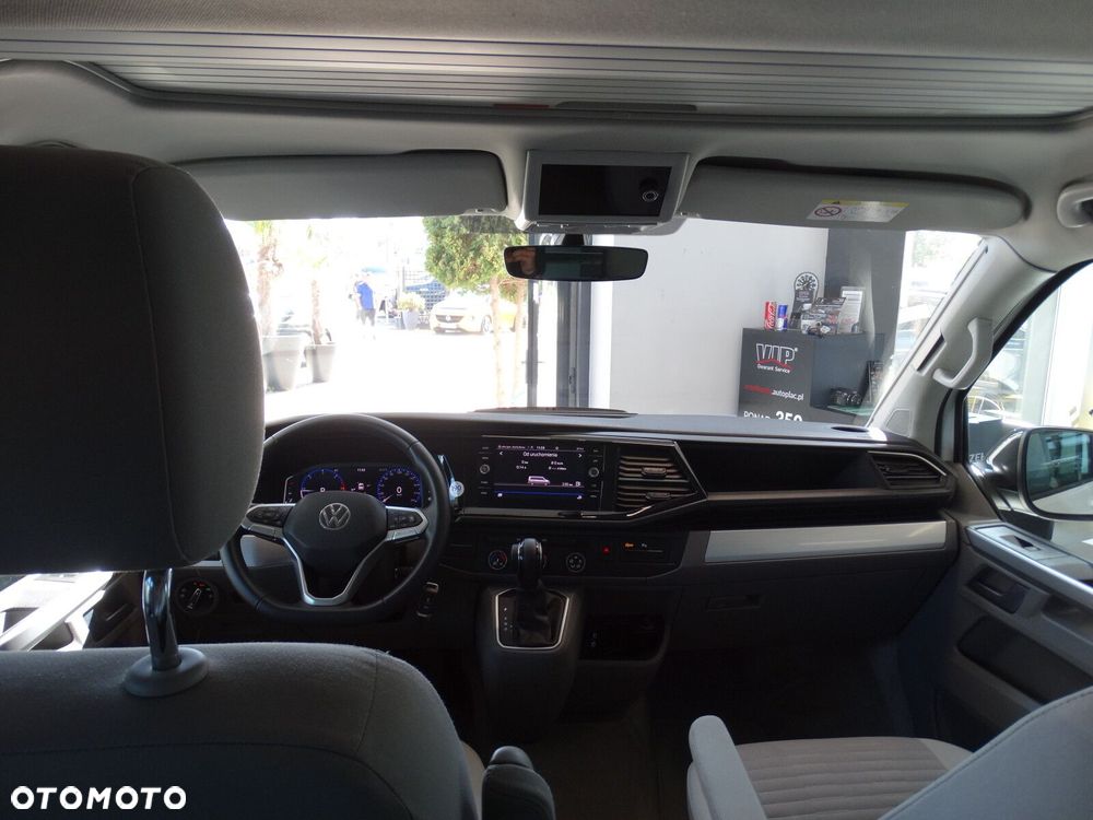 Volkswagen California - 34