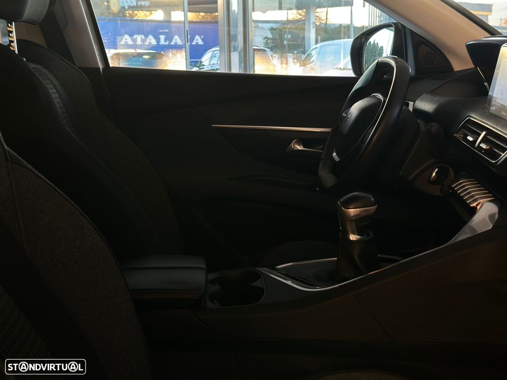 Peugeot 3008 1.5 BlueHDi Active - 31