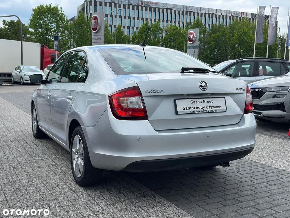 Skoda RAPID 1.0 TSI Ambition - 8