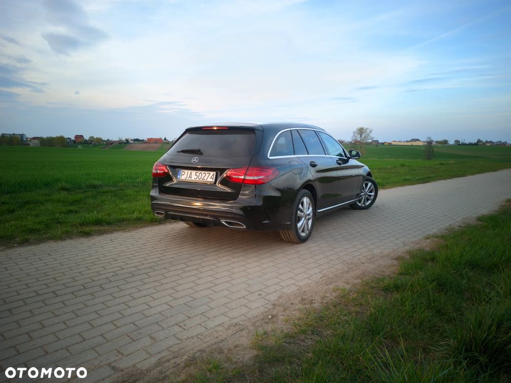 Mercedes-Benz Klasa C 220 d 4Matic 9G-TRONIC AMG Line - 30