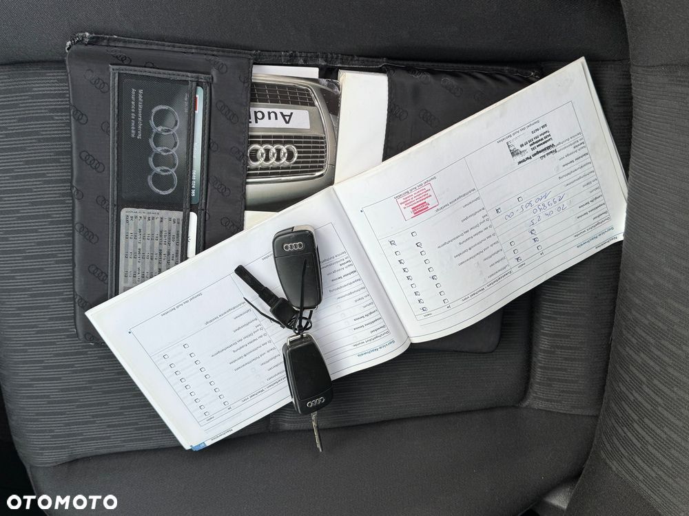 Audi A4 Avant 1.8T - 21