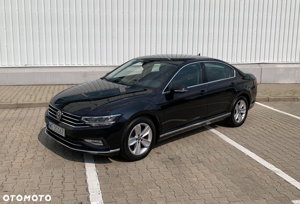Volkswagen Passat 1.5 TSI EVO Elegance DSG - 1
