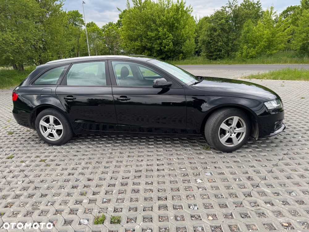 Audi A4 Avant - 28