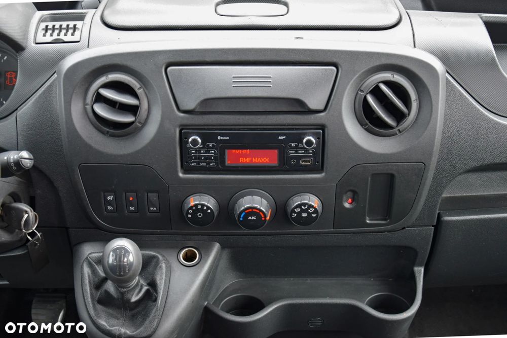 Renault MASTER / 2.3 - 150 KM / BRYGADÓWKA / DOKA / 7 OSOBOWY / DOSTAWCZE / BLASZAK / KLIMA / TEMPOMAT / SPROWADZONY - 27