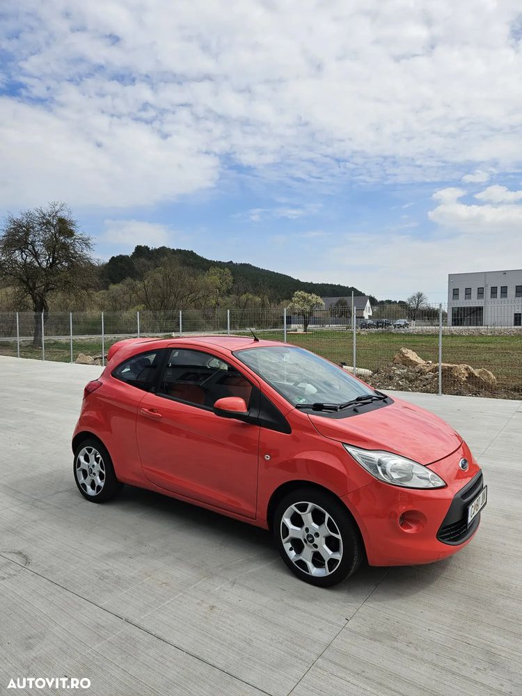 Ford Ka 1.2i Titanium - 1