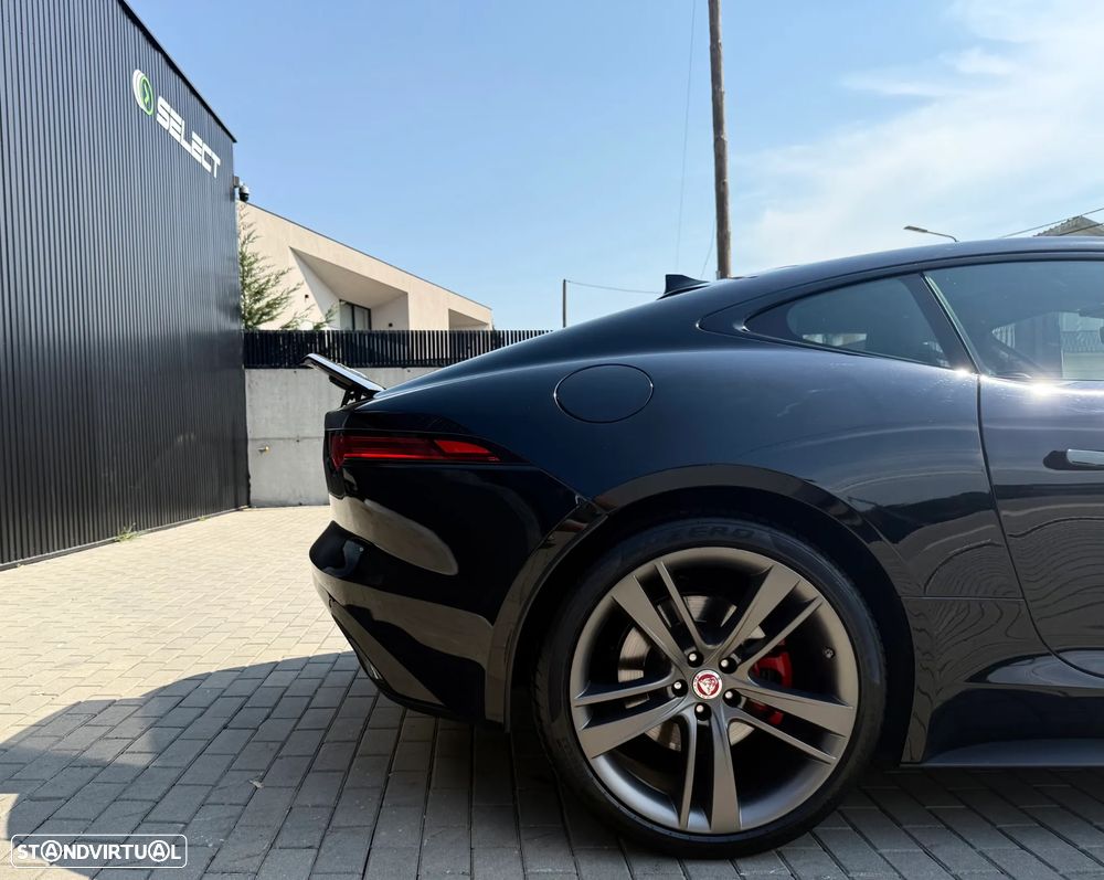 Jaguar F-Type 2.0 i4 R-Dynamic Black - 25